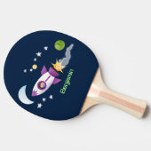 かわいいロケット船の宇宙漫画イラストレーション 卓球ラケット (横)