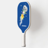 かわいいロボット飛んでいるの宇宙漫画イラストレーション ピックルボールラケット (左)