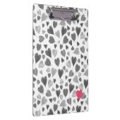 かわいいロマンチックな灰色のピンクの手描きハート クリップボード (右)