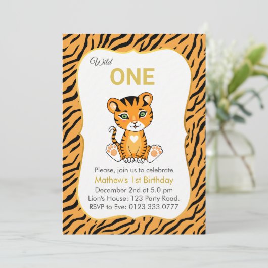 かわいいワイルドワンタイガー1st誕生日招待状 招待状 (スタンド正面)