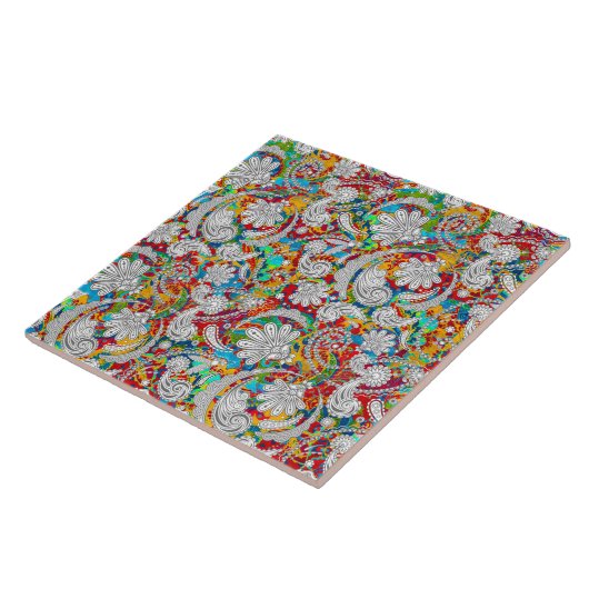 かわいいヴィンテージカラフルの白いペイズリーパターン タイル (側面)