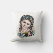 かわいいヴィンテージビクトリアンフラワーガール クッション (正面)