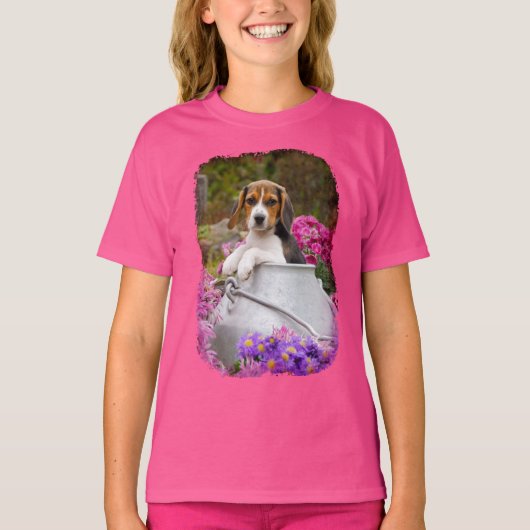 かわいい三色のビーグル犬の子犬ミルク教会 – Raglan Tシャツ (正面)