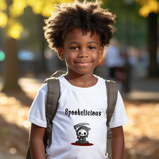 かわいい不気味なハロウィーンの死神 Tシャツ