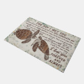 かわいい亀のカップルの敷物、かわいい手紙 ドアマット (アングル)