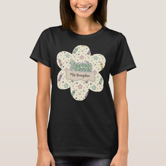 かわいい先生スクールクレヨンパターン Tシャツ (正面)