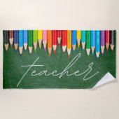 かわいい先生色鉛筆パーソナライズされた ビーチタオル (正面)
