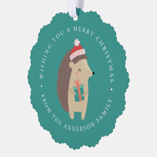 かわいい冬のハリネズミの写真の休日 オーナメントカード (左)