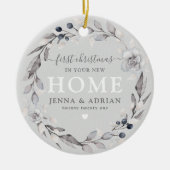 かわいい冬のリース1stクリスマスニューホームフォト セラミックオーナメント (正面)