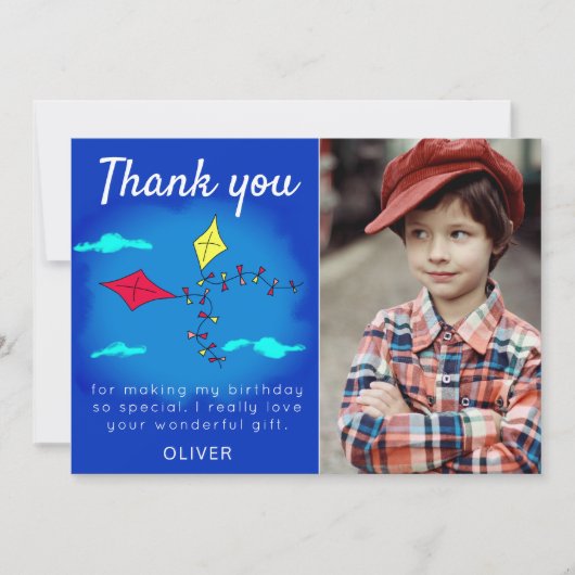 かわいい凧レッドイエローネーム子供の誕生日写真 サンキューカード (正面)