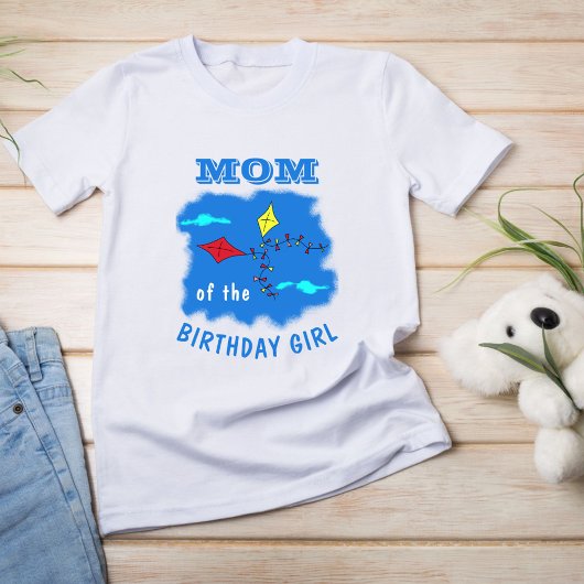 かわいい凧赤い黄色の母の誕生日女の子 Tシャツ