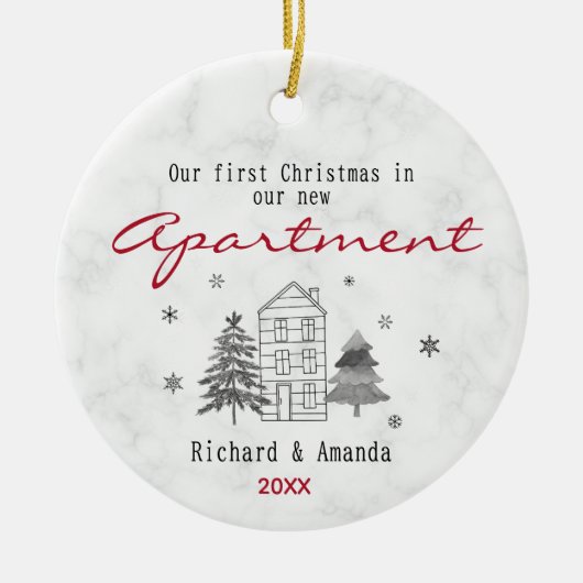 かわいい初めてのクリスマスが新しいアパートに セラミックオーナメント (正面)