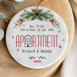 かわいい初めてのクリスマスが新しいアパートフローラ セラミックオーナメント