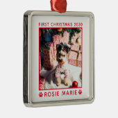 かわいい初めてのクリスマスドッグフォトネーム年カスタム メタルオーナメント (右)