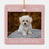 かわいい初めてのクリスマスドッグペットフォトスターピンク セラミックオーナメント (裏面)