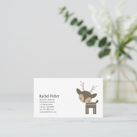 かわいい動物のブラウンの木びき台のシカの名刺 名刺 (スタンド正面)
