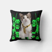 かわいい動物ペット猫クールライムと黒モダン クッション (裏面)