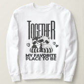 かわいい単色のアライグマのバレンタインラブ スウェットシャツ (デザイン正面)