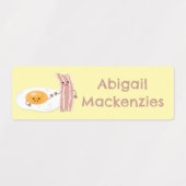 かわいい卵とベーコンの漫画パーソナライズされた ラベル (デザイン1)