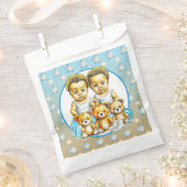 かわいい双子のカラー男の赤ちゃんベビーシャワートリート フェイバーバッグ (クリップ留めされた状態)