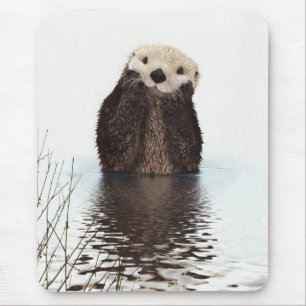 かわいい可愛らしいフワフワのカワウソ マウスパッド