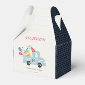 かわいい夕暮れブルー任意の年齢の誕生日パーティーケーキトラック フェイバーボックス (正面サイド)