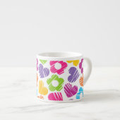 かわいい多色の花とハートの女の子らしいパターン エスプレッソカップ (正面右)