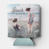 かわいい太陽のキスと塩辛いビーチ生活 缶クーラー (裏面)