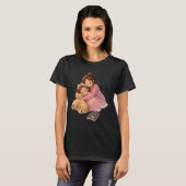 かわいい女の子が子犬を抱っこTシャツ Tシャツ (正面フル)