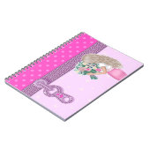 かわいい女の子とピンクのフローラデザインエレガント モノグラムの ノートブック (左側)