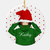 かわいい女の子と緑のフード付サンタハットクリスマス セラミックオーナメント (裏面)