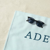 かわいい女の子と魔法のピンクのアフロ人魚の子供たち ビーチタオル (インサイチュ)