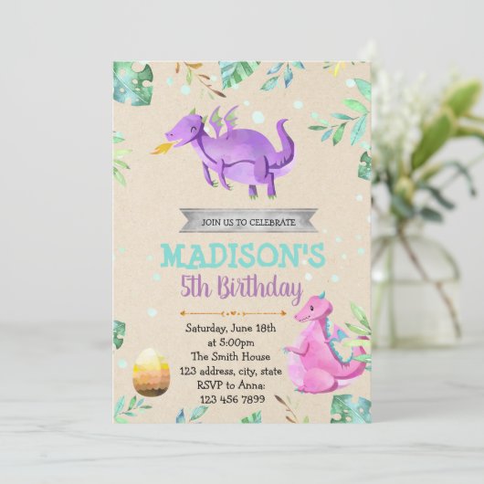 かわいい女の子のドラゴンの誕生日のパーティの招待状 招待状 (スタンド正面)