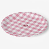 かわいい女の子のピンクのギンガムチェック名前のモノグラム ペーパープレート (アングル)