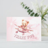 かわいい女の子のベビークマパイロットピンク飛行機の美しい サンキューカード (スタンド正面)