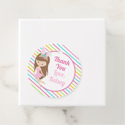 かわいい女の子の復活祭の誕生日パーテパーソナライズされたィー フェイバータグ (インサイチュ)