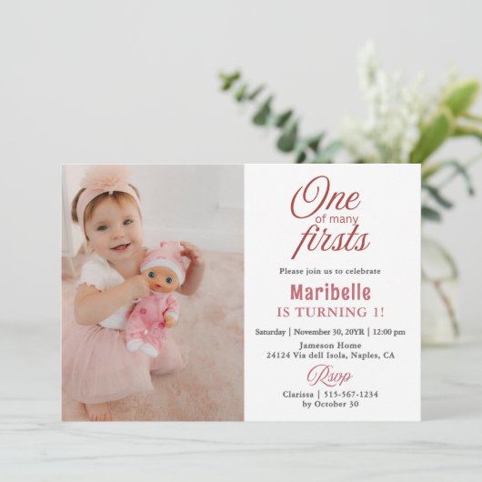 かわいい女の子の最初の誕生日パーティー招待状「多くの初めての一つ」写真2枚付き 招待状 (スタンド正面)