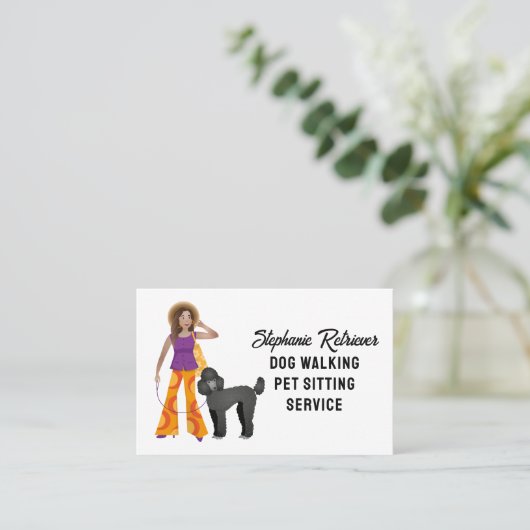 かわいい女の子ドッグウォーカーペットシッターとプードル 名刺 (スタンド正面)