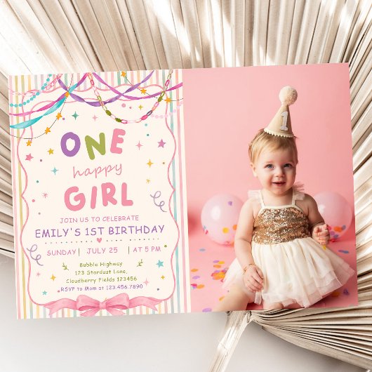 かわいい女の子1歳の誕生日パーティーの写真 招待状