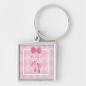 かわいい女の赤ちゃんの足跡の誕生の発表 キーホルダー (正面)