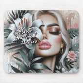 かわいい女性の主張 マウスパッド (正面)