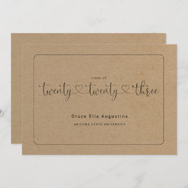 かわいい女性の卒業発表 招待状