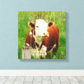 かわいい好奇心旺盛な牛4Carrie キャンバスプリント (インサイチュ (ウッドフロア))