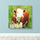 かわいい好奇心旺盛な牛4Carrie キャンバスプリント (インサイチュ (ウッドフロア))