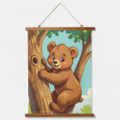 かわいい子グマが木に登る 吊り下げ型タペストリー (正面)