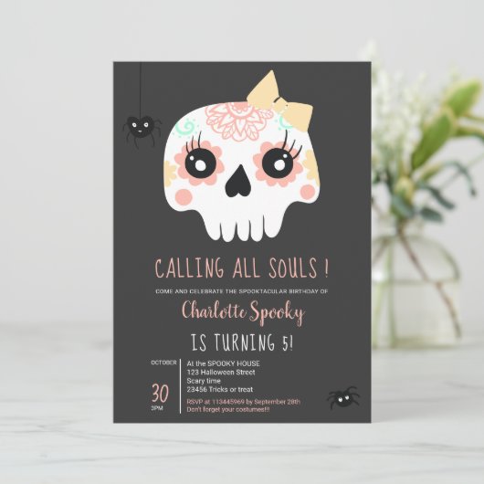 かわいい子供たちスカルピンクボウハロウィーン5歳の誕生日 招待状 (スタンド正面)