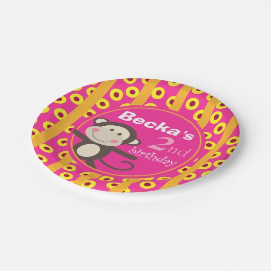 かわいい子供は猿の誕生日|のカボチャ明るい赤紫色をもてあそびます ペーパープレート (アングル)