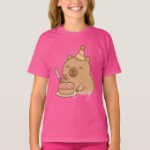 かわいい子供カピバラ誕生日ケーキ Tシャツ (正面)