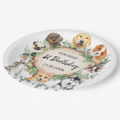 かわいい子犬たちがペットの誕生日パーティー ペーパープレート (アングル)