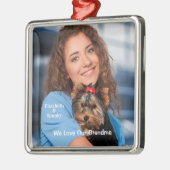 かわいい子犬と私はおばあちゃんの家族がパーソナライズ大好き メタルオーナメント (左)